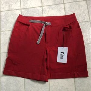 Zyia Red Not Just a Trail Short-Long (M)